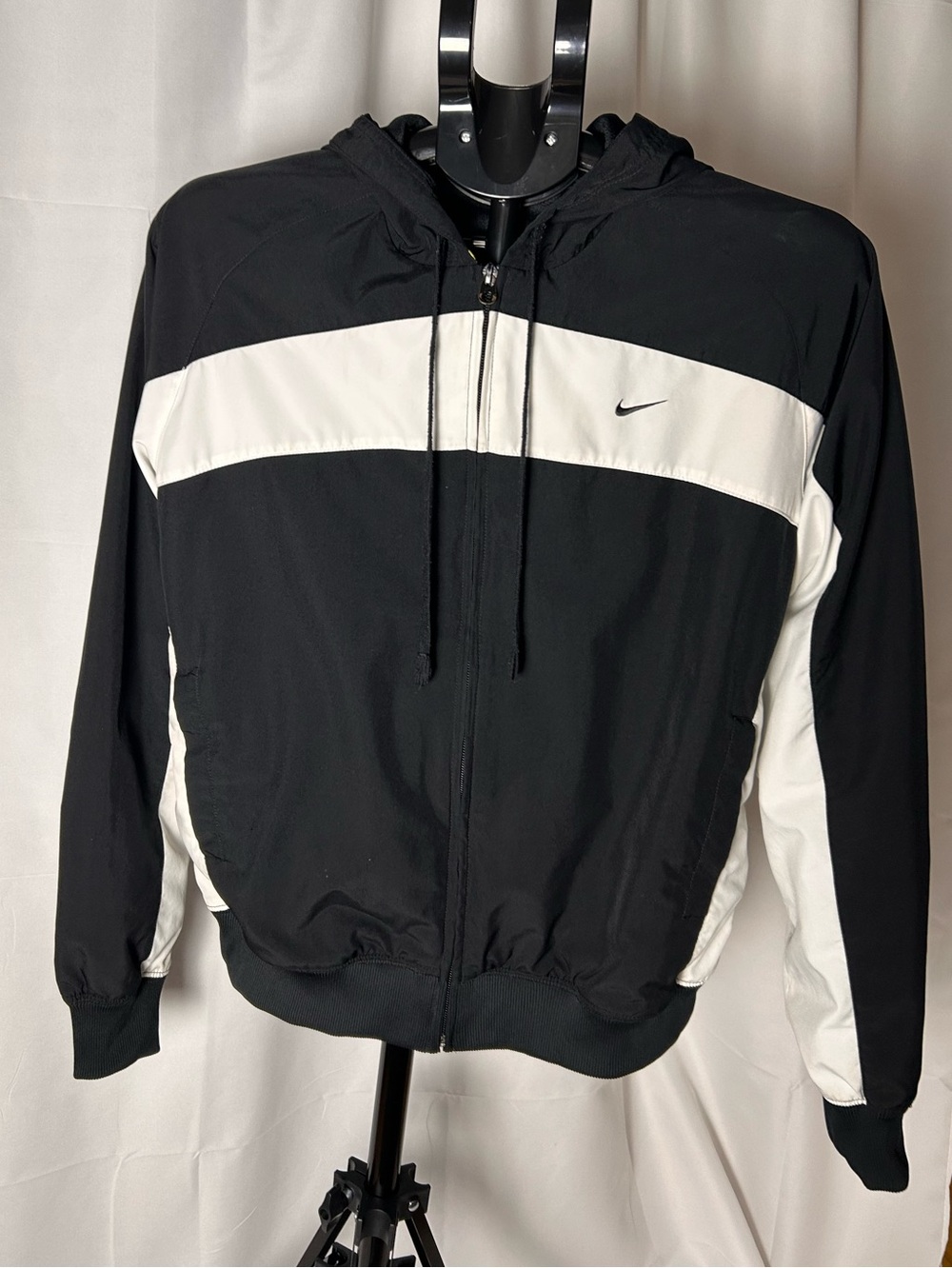 Nike Black and White Hooded Windbreaker Jacket with Swoosh
